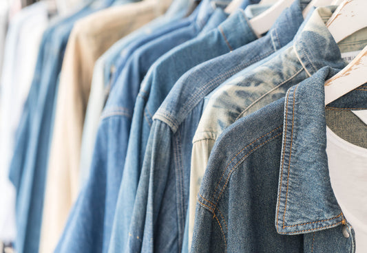 Proveedor de ropa vintage en España